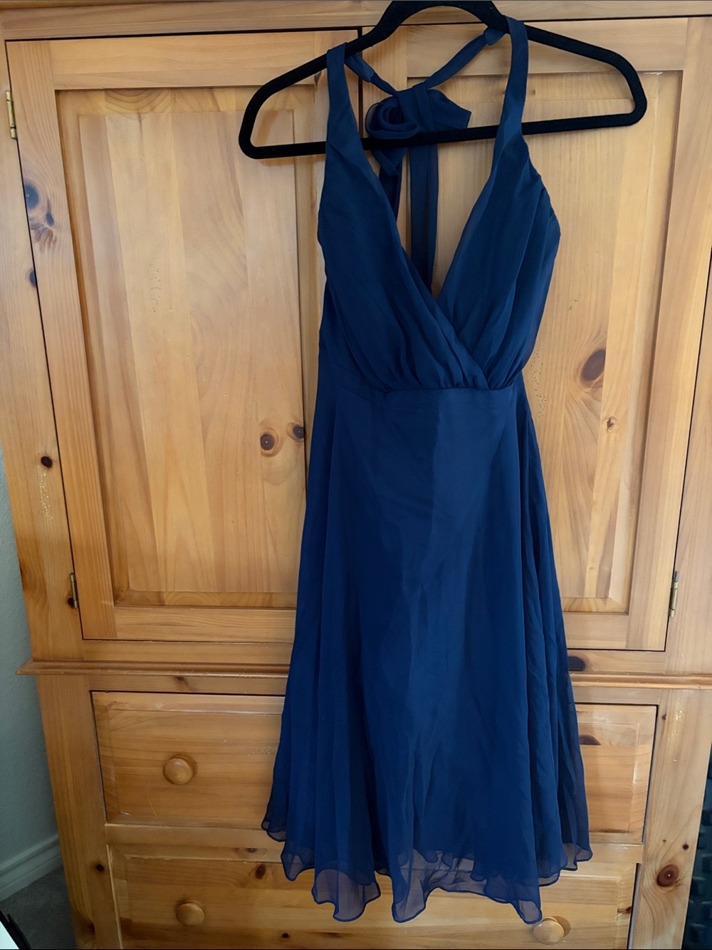 Jim Hjelm V-Neck Halter Midi Dress